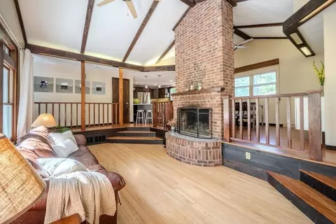 53 Cudworth Rd, Webster, MA 01570 photo 4