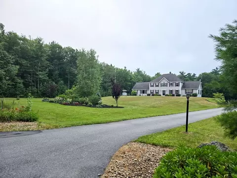 186 Willard Rd, Ashburnham, MA 01430