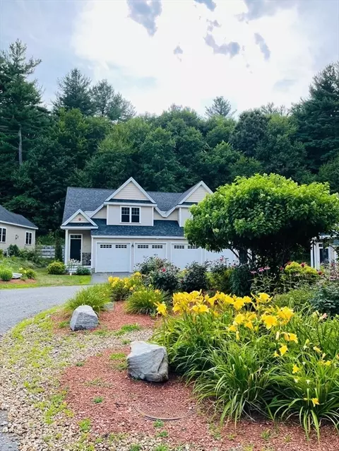 6 Trail Ridge Way # B, Harvard, MA 01451