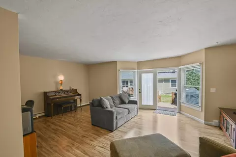 16 Fieldstone St #16, Upton, MA 01568 photo 5