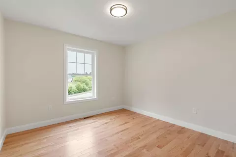 16 Bronson St, Fall River, MA 02721 photo 19