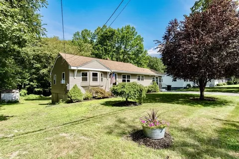 172 Blackstone St, Blackstone, MA 01504