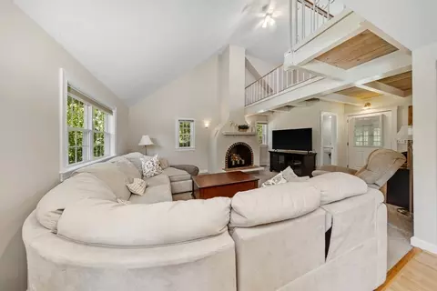 61 Barnstable Rd, Hull, MA 02045 photo 12