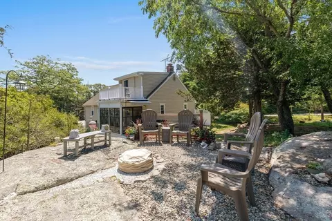 61 Barnstable Rd, Hull, MA 02045 photo 4