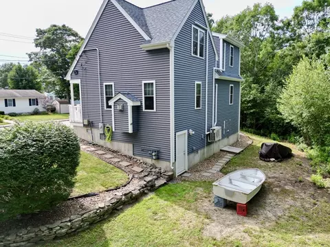 5 Wilson St, Wareham, MA 02571 photo 4