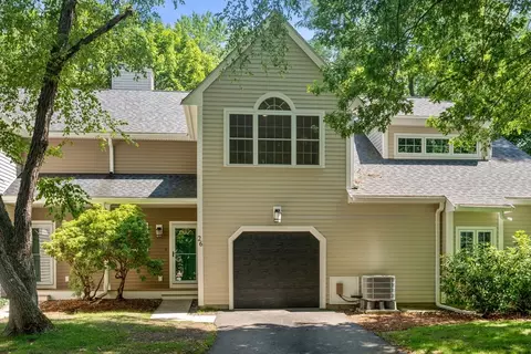 160 Pine St #26, Auburndale, MA 02466