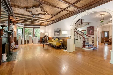 9 Downing Rd, Brookline, MA 02445 photo 3