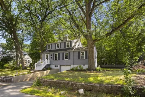 Exterior - 15 Fairmount Rd, Reading, MA 01867 photo 7 of 7