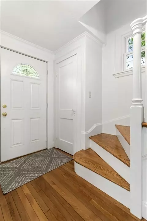 Entry Way - 15 Fairmount Rd, Reading, MA 01867 photo 1 of 2