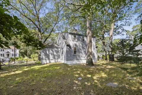 Exterior - 15 Fairmount Rd, Reading, MA 01867 photo 5 of 7