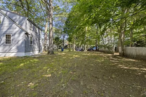 Exterior - 15 Fairmount Rd, Reading, MA 01867 photo 2 of 7