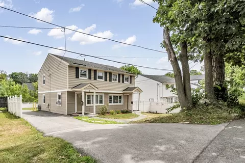 8-10 Packard St, Lawrence, MA 01843