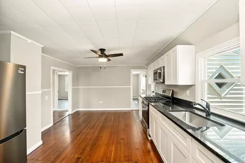 32 Jackson St, Woonsocket, RI 02895 photo 10
