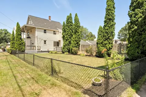 32 Jackson St, Woonsocket, RI 02895 photo 19