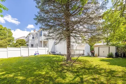 10 Greendale Ave, Worcester, MA 01606 photo 14