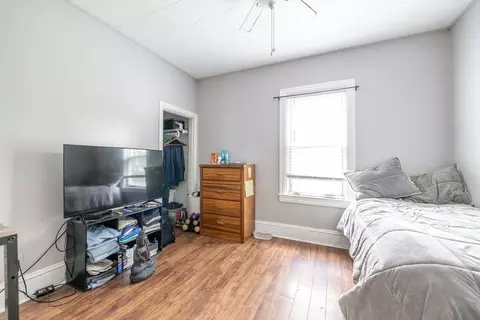 10 Greendale Ave, Worcester, MA 01606 photo 13