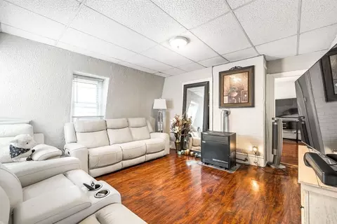 10 Greendale Ave, Worcester, MA 01606 photo 4