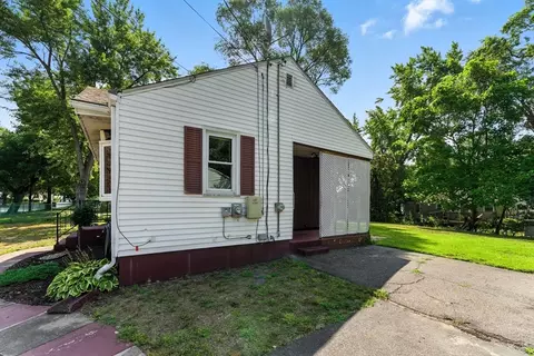 Other - 199 Cherokee Dr, Springfield, MA 01109 photo 12 of 12