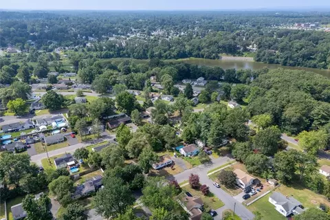 View/Area - 199 Cherokee Dr, Springfield, MA 01109 photo 4 of 4