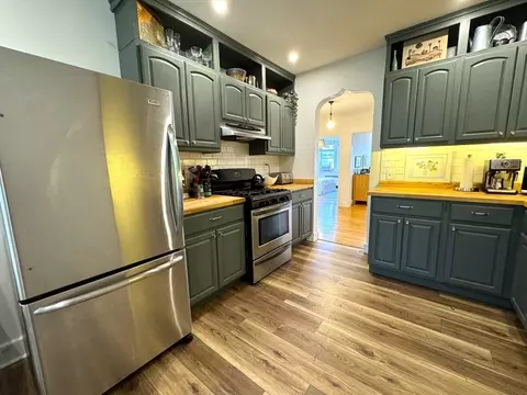 285 Corey Rd #7, Brookline, MA 02446