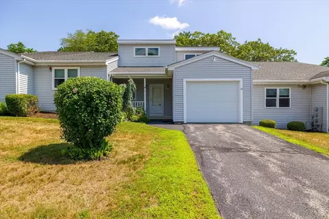 10 Patricia Dr #10, Oxford, MA 01537