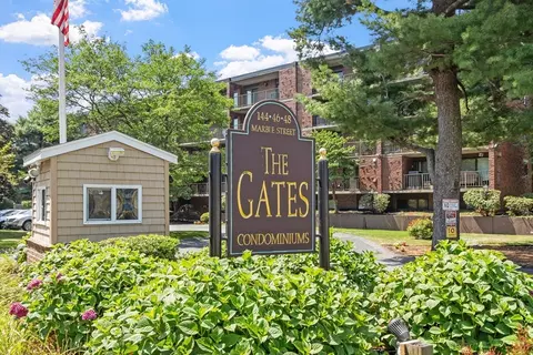 144 Marble St #208C, Stoneham, MA 02180