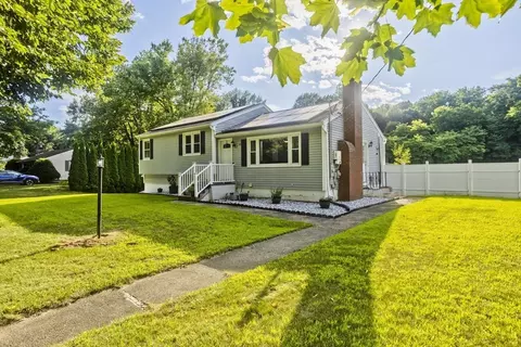 52 Peros Dr, Agawam, MA 01001