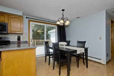 Dining - 53 Beach Point Rd, Lancaster, MA 01523 photo 2 of 2