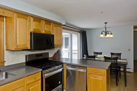 Kitchen - 53 Beach Point Rd, Lancaster, MA 01523 photo 3 of 4