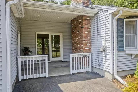 Exterior - 53 Beach Point Rd, Lancaster, MA 01523 photo 7 of 7