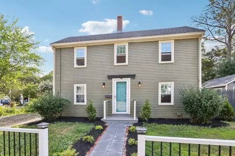 60 Pond St, Georgetown, MA 01833 photo 2