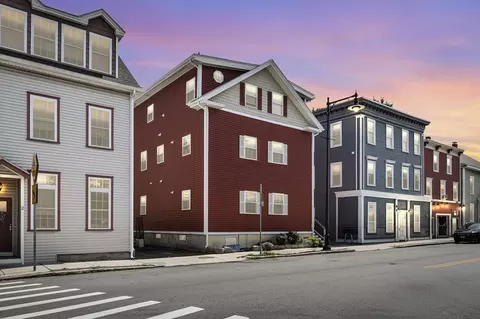 89 Bridge St #1, Salem, MA 01970