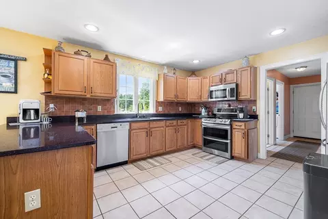 898 Main St, Wareham, MA 02576 photo 7