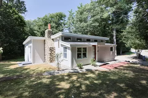 183 Mountain St, Sharon, MA 02067