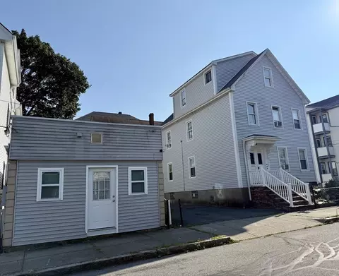 526 Rivet, New Bedford, MA 02740