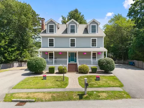 53 Batchelder Rd, Reading, MA 01867