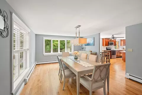 53 Batchelder Rd, Reading, MA 01867 photo 12