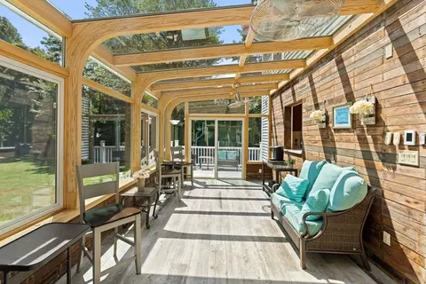 53 Batchelder Rd, Reading, MA 01867 photo 8