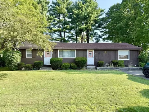 Exterior - 31 Pomeroy St, Easthampton, MA 01027 photo 2 of 7
