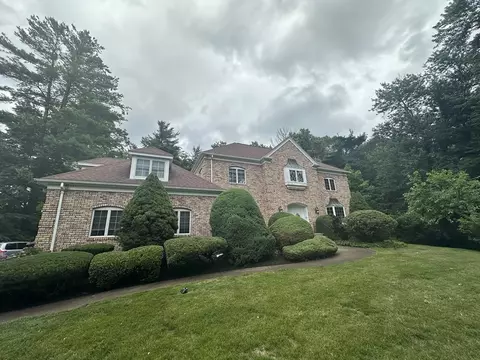 3 Bryant St, Lynnfield, MA 01940