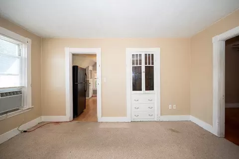 Living - 3 Arbor Vitae St, Worcester, MA 01603 photo 4 of 4