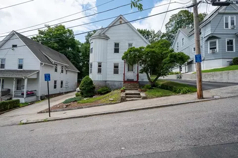 Exterior - 3 Arbor Vitae St, Worcester, MA 01603 photo 2 of 6