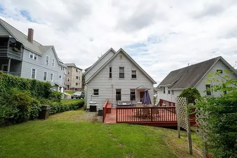 Exterior - 3 Arbor Vitae St, Worcester, MA 01603 photo 6 of 6