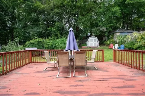 Exterior - 3 Arbor Vitae St, Worcester, MA 01603 photo 5 of 6