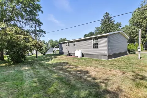 9 Riverview Cir, Brimfield, MA 01010 photo 37