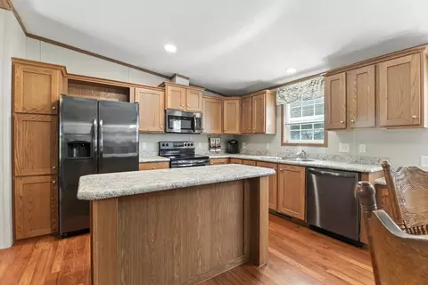 9 Riverview Cir, Brimfield, MA 01010 photo 10