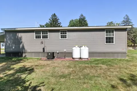 9 Riverview Cir, Brimfield, MA 01010 photo 38