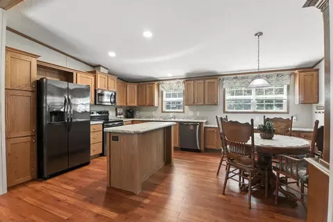 9 Riverview Cir, Brimfield, MA 01010 photo 12