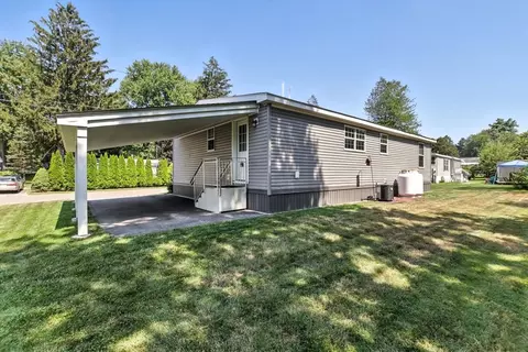 9 Riverview Cir, Brimfield, MA 01010 photo 35