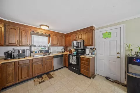 221 Bailey St, Canton, MA 02021 photo 7